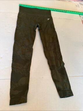 Gymshark olive green seamless  Women's Leggings XS VGUC